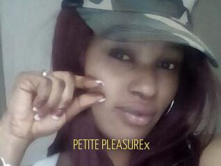 PETITE_PLEASUREx